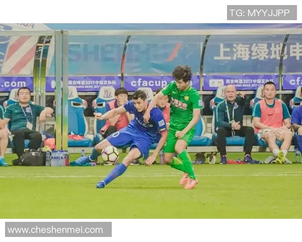 上海足球历史长河中的十位传奇明星球员回顾 上海足球历史长河中的十位传奇明星球员回顾